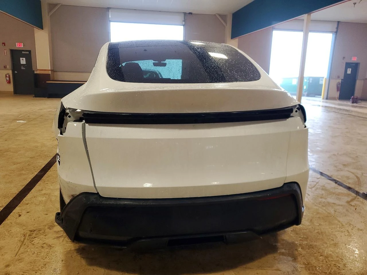 Tesla Model Y * RWD*  | Mobile.bg � ����������� 5