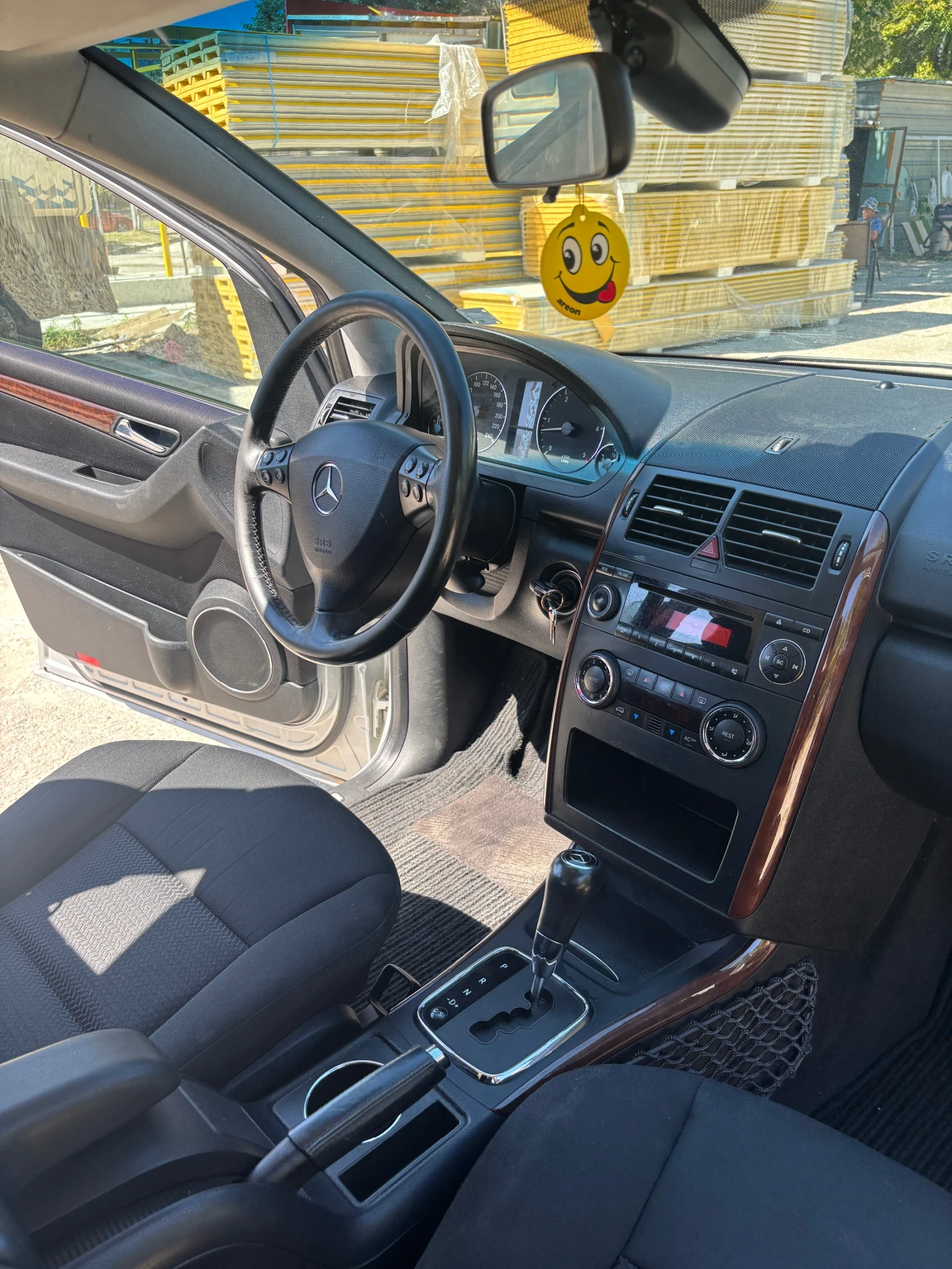Mercedes-Benz A 180 CDI, климатик, ксенон, снимка 4 - Автомобили и джипове - 55994339