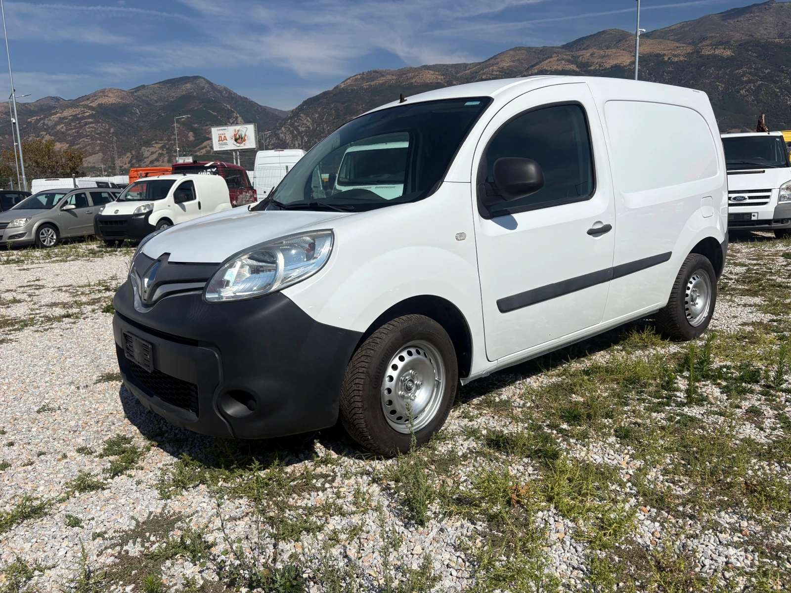 Renault Kangoo 1.5 DCI, снимка 2 - Автомобили и джипове - 56172959