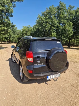 Toyota Rav4 2.2, снимка 9