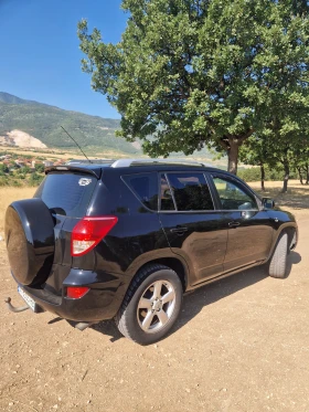 Toyota Rav4 2.2, снимка 8