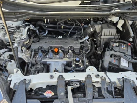Honda Cr-v 2.0i 4x4 Пълна история в ХОНДА, TUV 2028г. ЕВРО 6, снимка 9