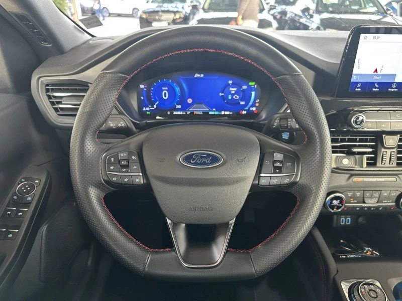 Ford Kuga 2.5/ST-LINE/HYBRID/224HP/AHK/CAM/NAVI/149c, снимка 12 - Автомобили и джипове - 47664463