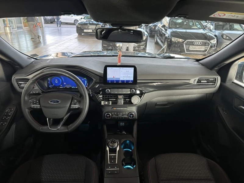 Ford Kuga 2.5/ST-LINE/HYBRID/224HP/AHK/CAM/NAVI/149c, снимка 11 - Автомобили и джипове - 47664463