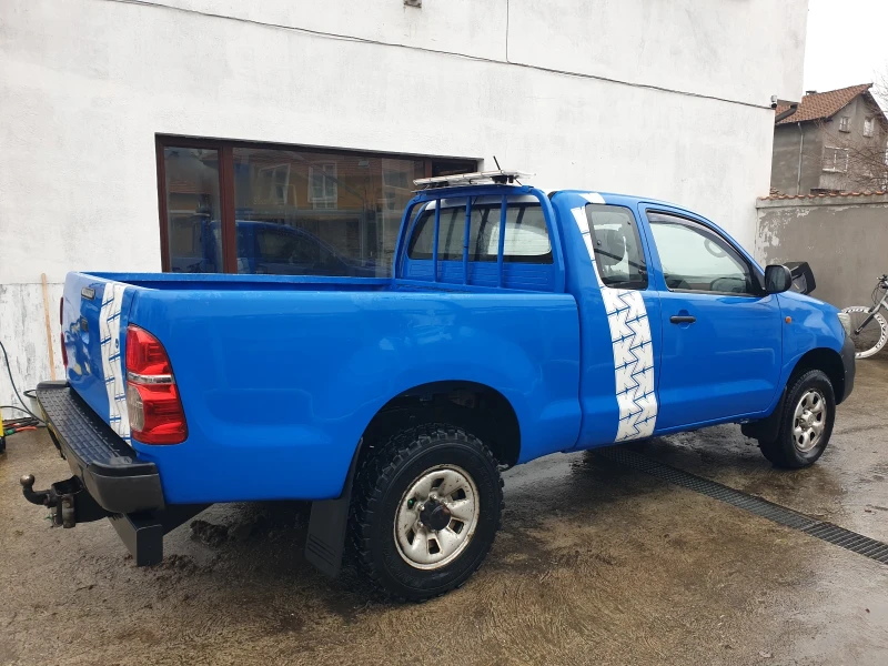 Toyota Hilux, снимка 4 - Автомобили и джипове - 48483516