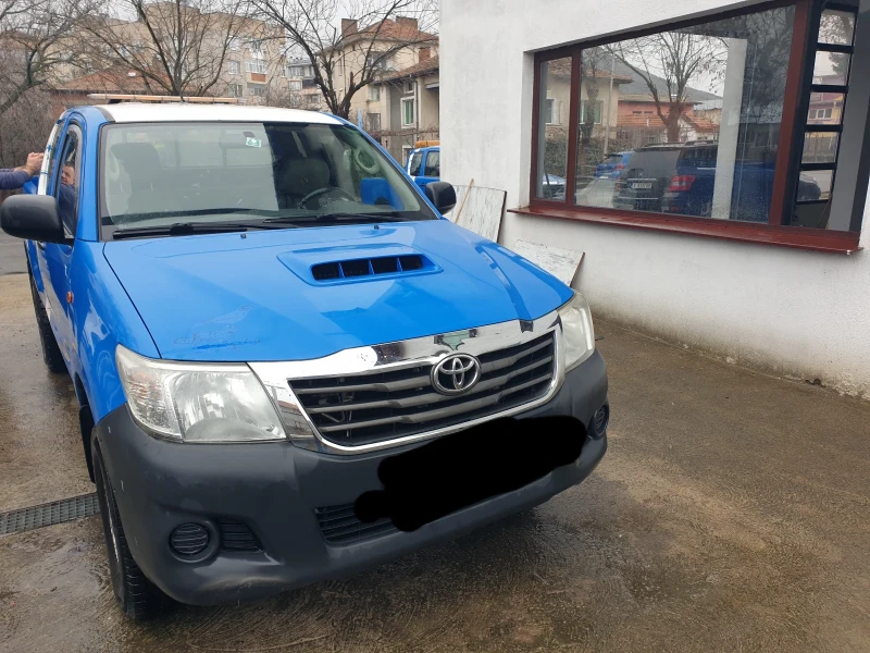 Toyota Hilux, снимка 3 - Автомобили и джипове - 48483516