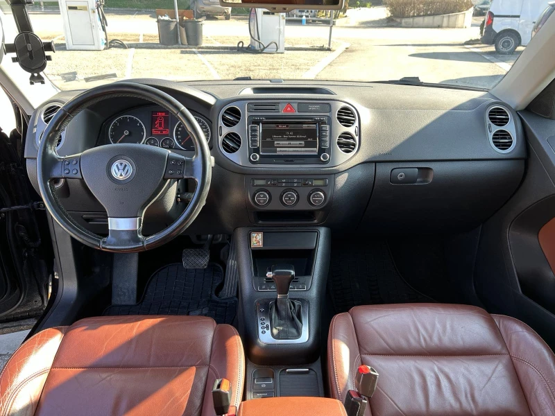 VW Tiguan 2.0 TDI 4x4, снимка 6 - Автомобили и джипове - 48798482