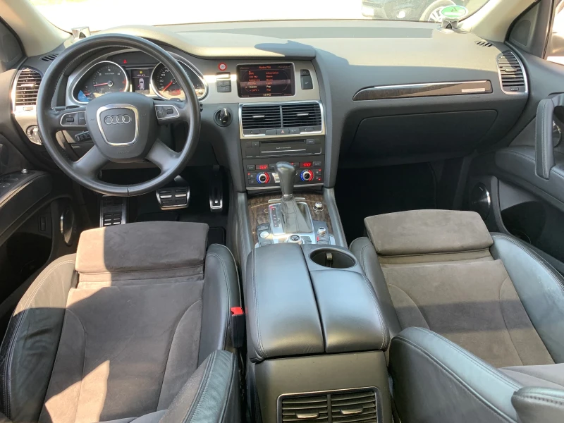 Audi Q7 DISTRONIC* BANG&OLUFSEN* PANORAMA* BLIND SPOT* S-L, снимка 9 - Автомобили и джипове - 51341114