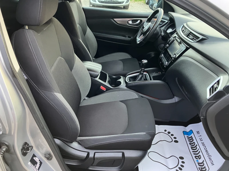 Nissan Qashqai 1.5 DCI, снимка 13 - Автомобили и джипове - 52565843
