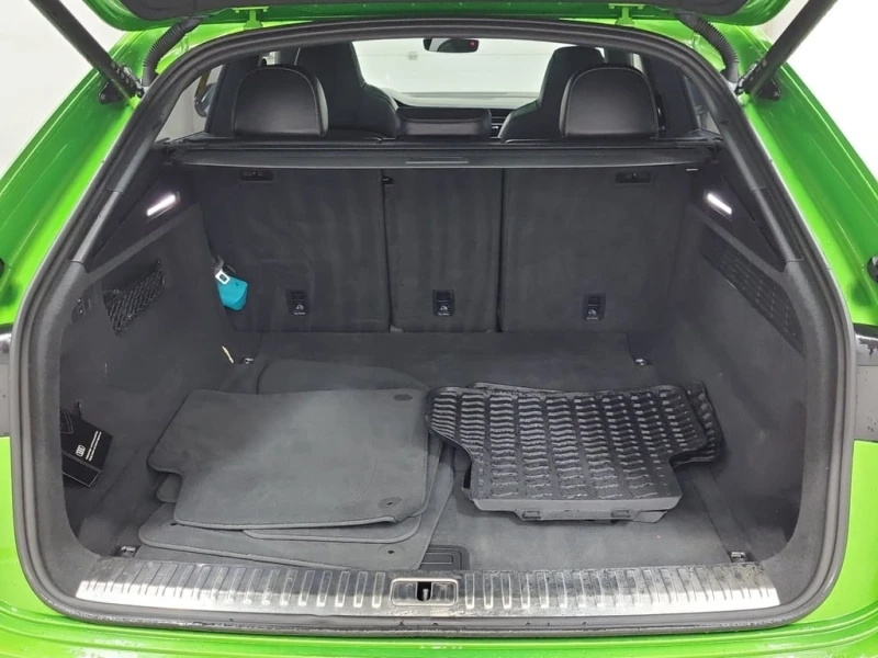 Audi RSQ8 * quattro * CARFAX * БЕЗ ПЪРВОНАЧАЛНА ВНОСКА, снимка 15 - Автомобили и джипове - 52802072