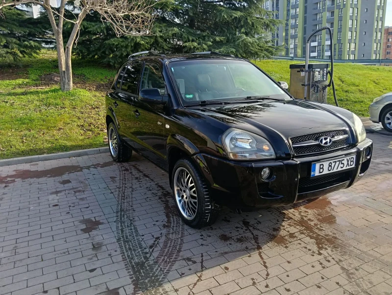 Hyundai Tucson 2.7 4x4 , снимка 12 - Автомобили и джипове - 52811643
