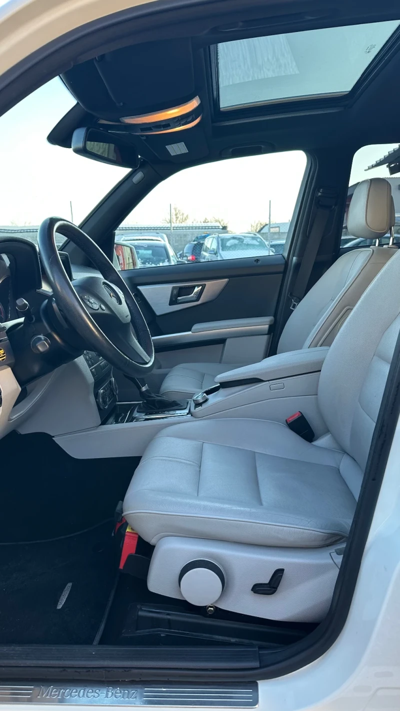 Mercedes-Benz GLK 320CDI 4MATIC, снимка 9 - Автомобили и джипове - 53153316