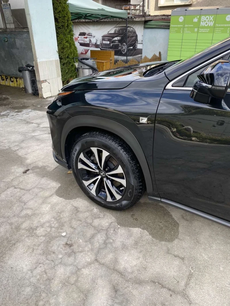 Lexus NX 300h F SPORT, снимка 4 - Автомобили и джипове - 53901779