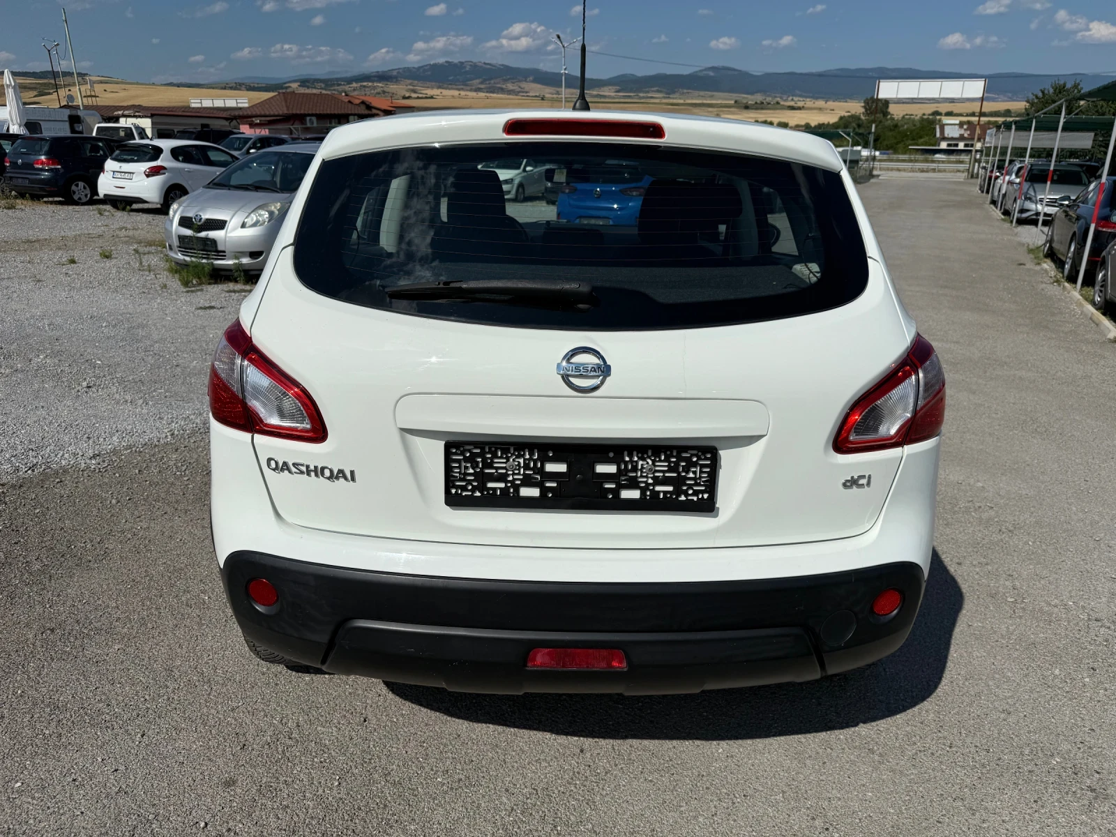 Nissan Qashqai 1.5 DCI - изображение 6