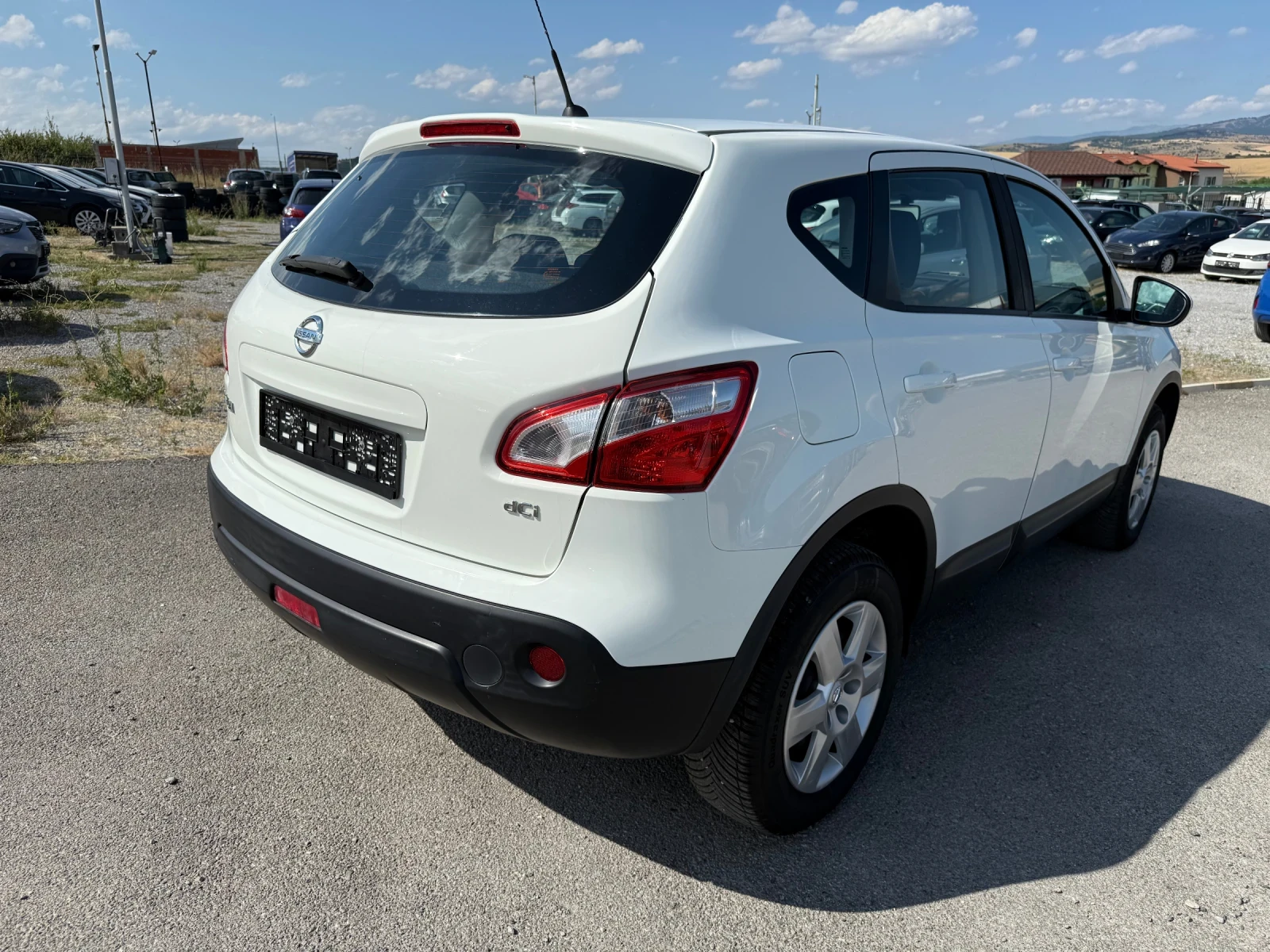 Nissan Qashqai 1.5 DCI - изображение 5
