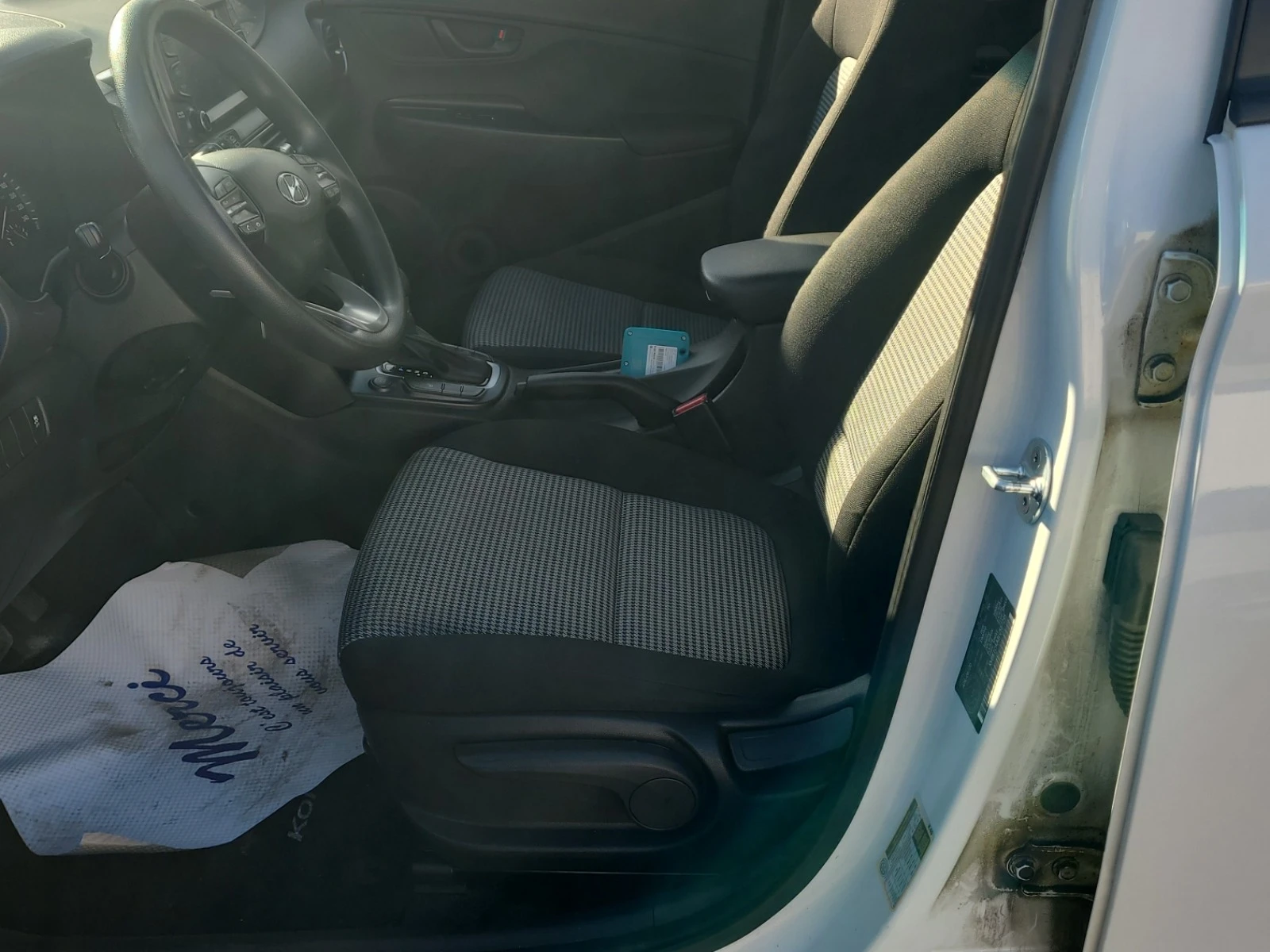 Hyundai Kona ESSENTIAL * * CARFAX * *   * *  | Mobile.bg   5