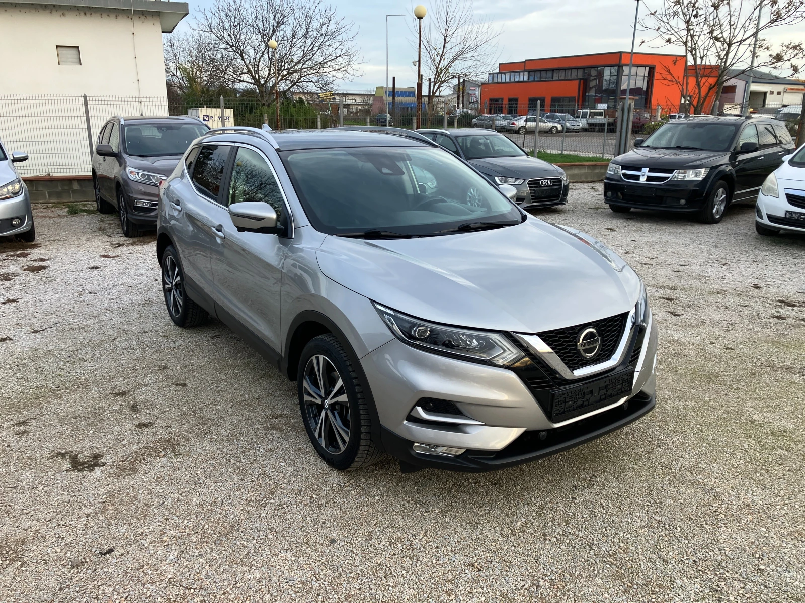 Nissan Qashqai 1.5 DCI - изображение 10
