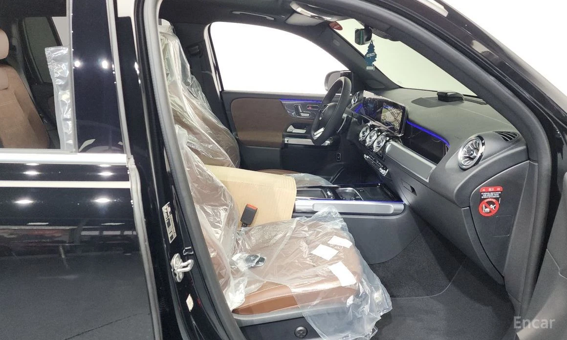 Mercedes-Benz GLB, снимка 11 - Автомобили и джипове - 53884302