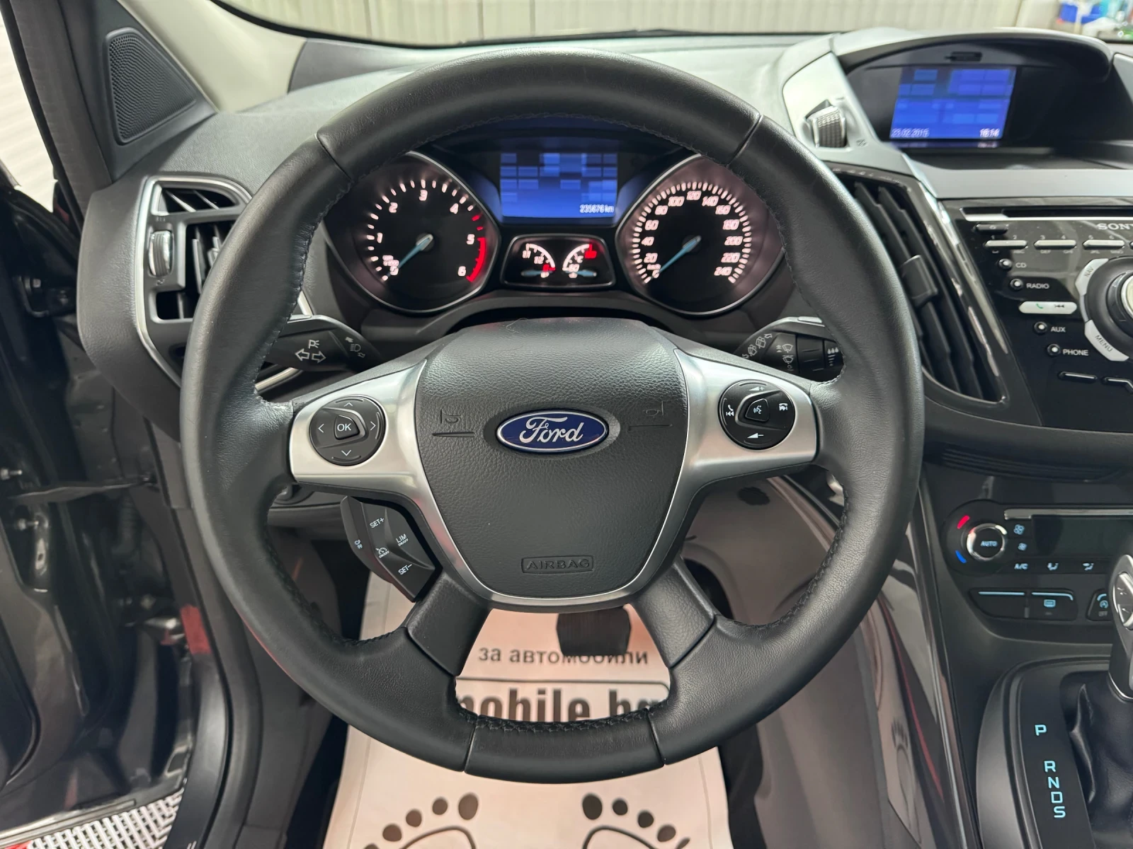 Ford Kuga 2.0 TDCI 4WD TITANIUM - AUTOMATIC - XENON - EURO 6, снимка 10 - Автомобили и джипове - 54451999
