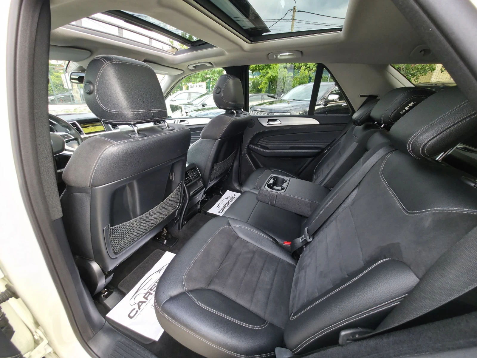 Mercedes-Benz ML 350 AMG PREMIUM, снимка 16 - Автомобили и джипове - 55179007