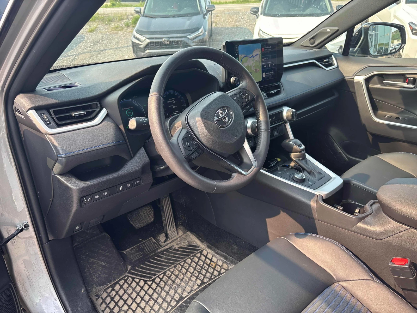 Toyota Rav4 Hybrid XSE/2 КЛЮЧА/ПАНОРАМА/CARFAX/АВТО КРЕДИТ, снимка 7 - Автомобили и джипове - 55194304