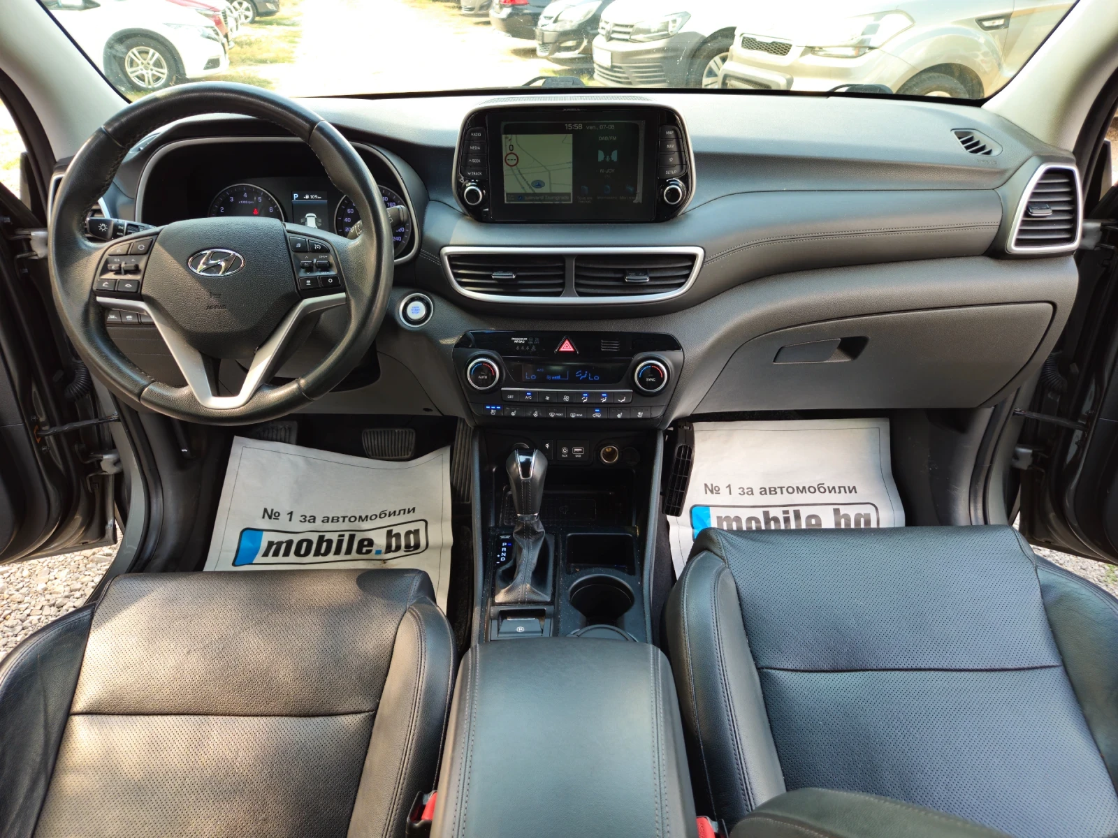 Hyundai Tucson ВСИЧКИ ЕКСТРИ ШВЕЙЦАРИЯ PREMIUM, снимка 9 - Автомобили и джипове - 55374358