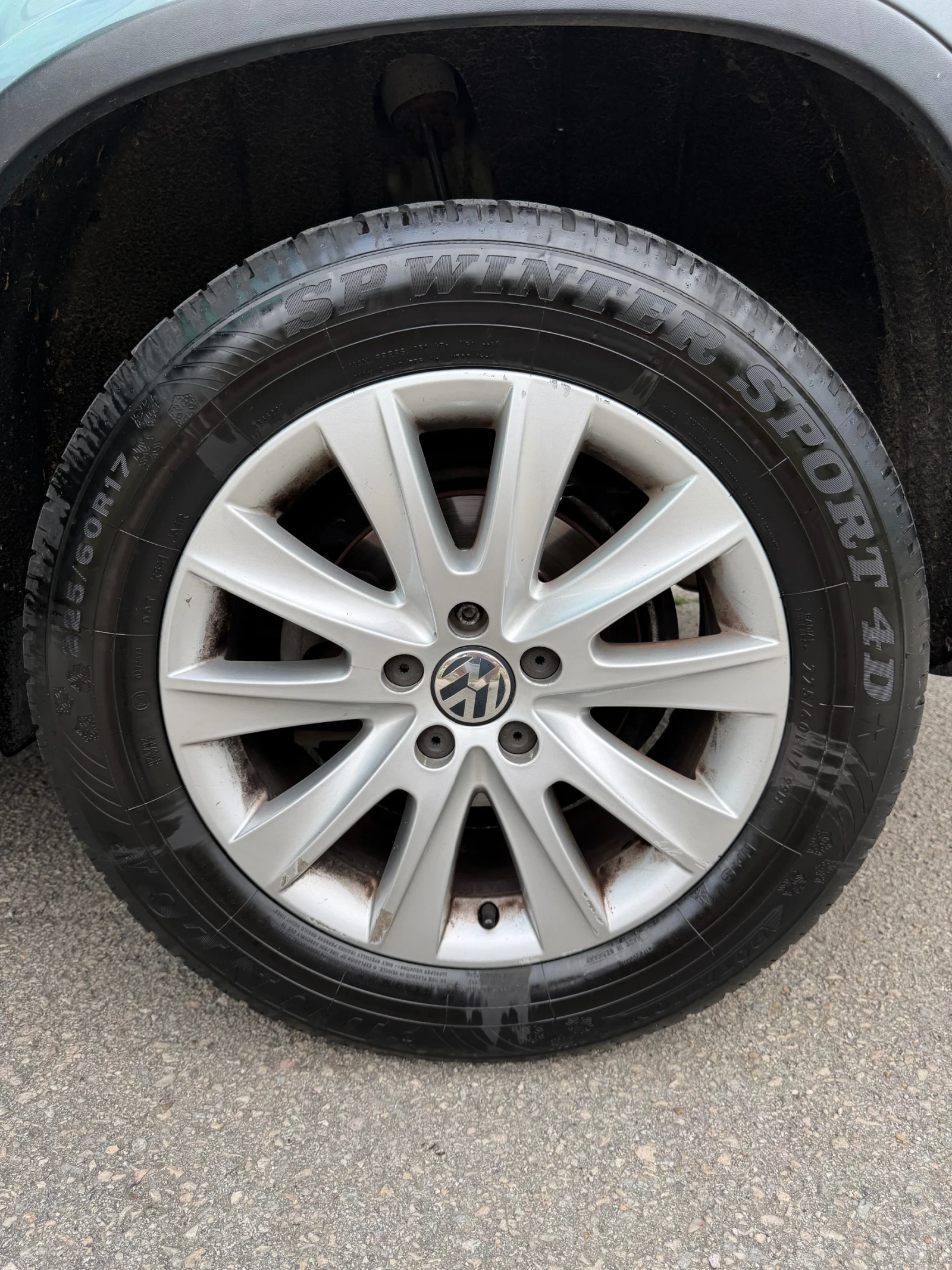 VW Tiguan 2.0 170 4motion, снимка 15 - Автомобили и джипове - 55411976