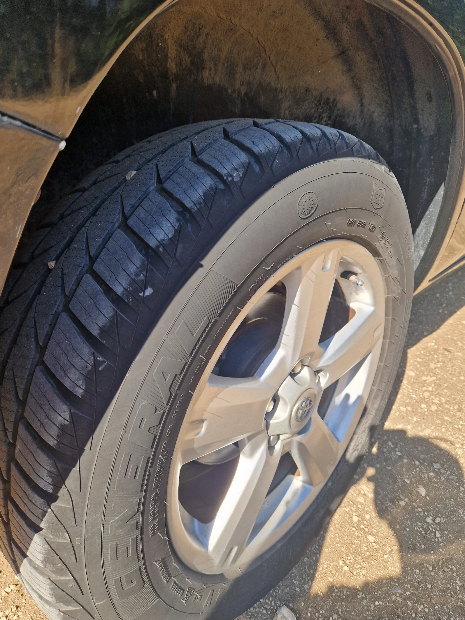 Toyota Rav4 2.2, снимка 7 - Автомобили и джипове - 55484020