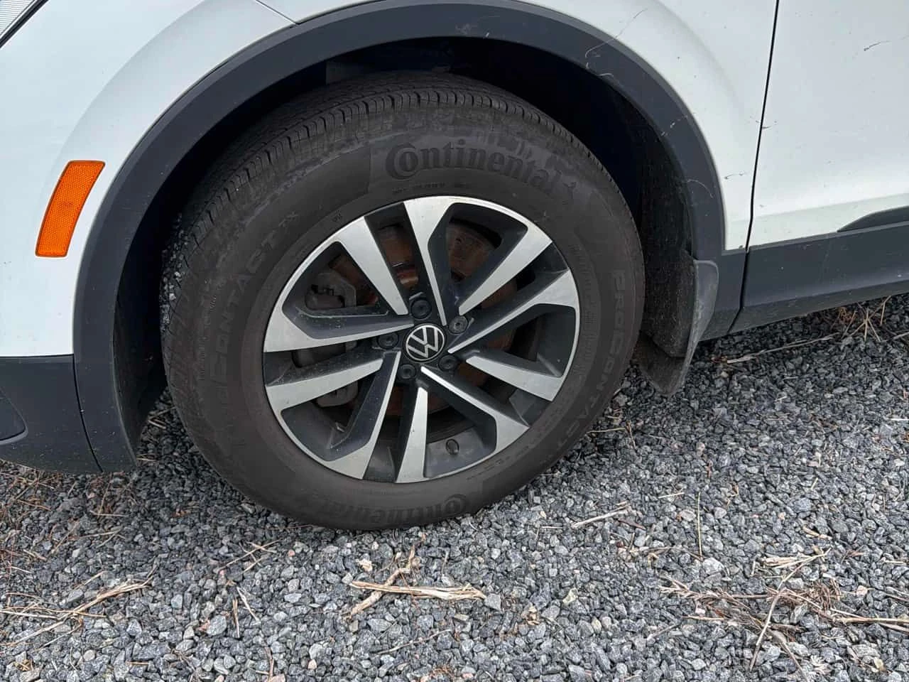 VW Tiguan * Trendline * CARFAX * ОФИЦИАЛЕН ДИЛЪР, снимка 7 - Автомобили и джипове - 55508734
