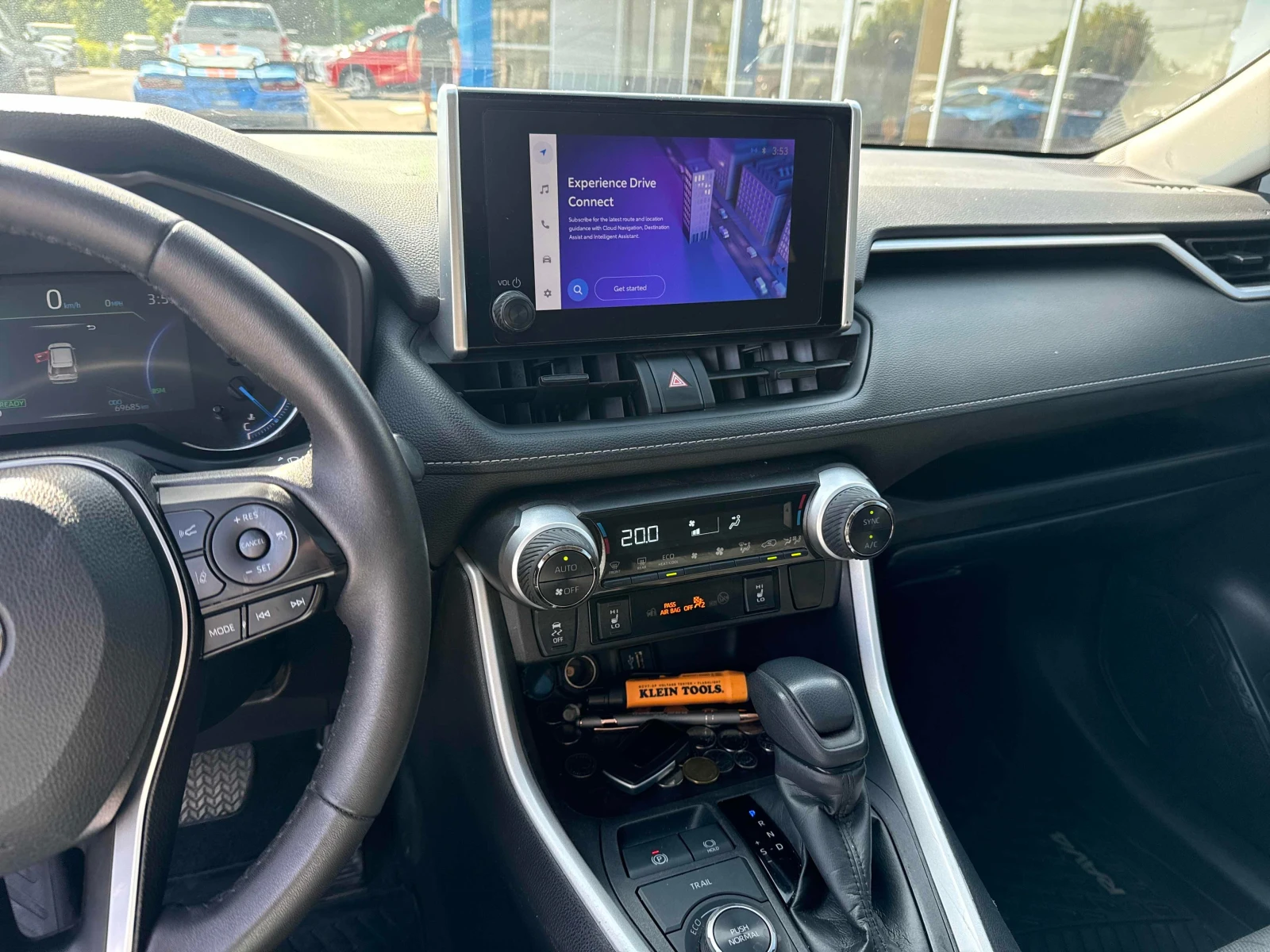 Toyota Rav4 Hybrid XLE AWD | CARFAX | АВТОФИНАНСИРАНЕ, снимка 9 - Автомобили и джипове - 55849003