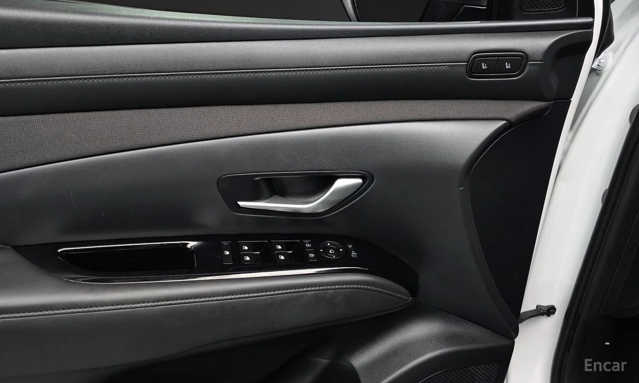 Hyundai Tucson ОБДУХВАНЕ* ДИСТРОНИК* 360КАМЕРА* LANE* ASSIST* , снимка 6 - Автомобили и джипове - 55965826