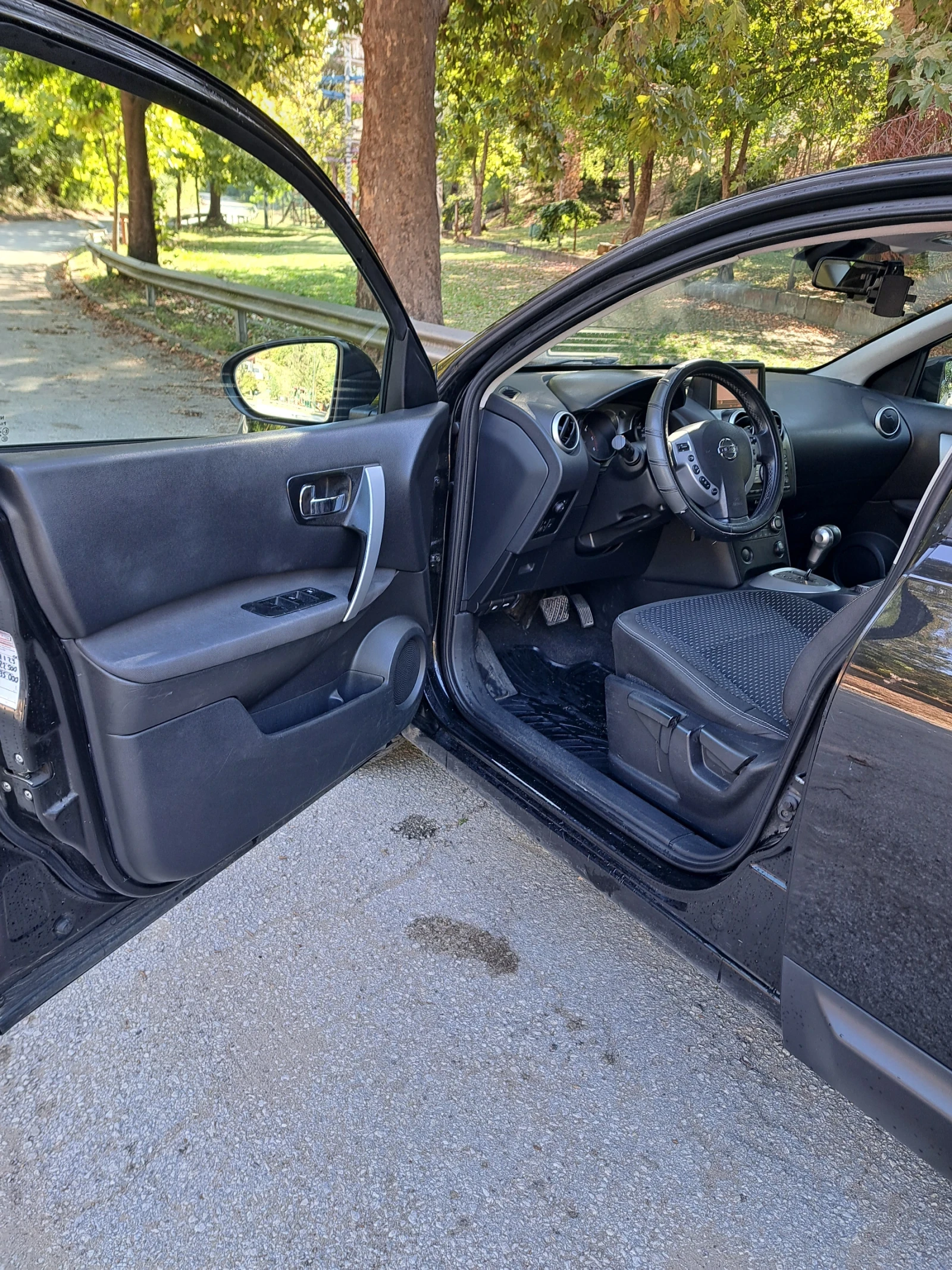 Nissan Qashqai, снимка 5 - Автомобили и джипове - 56167812