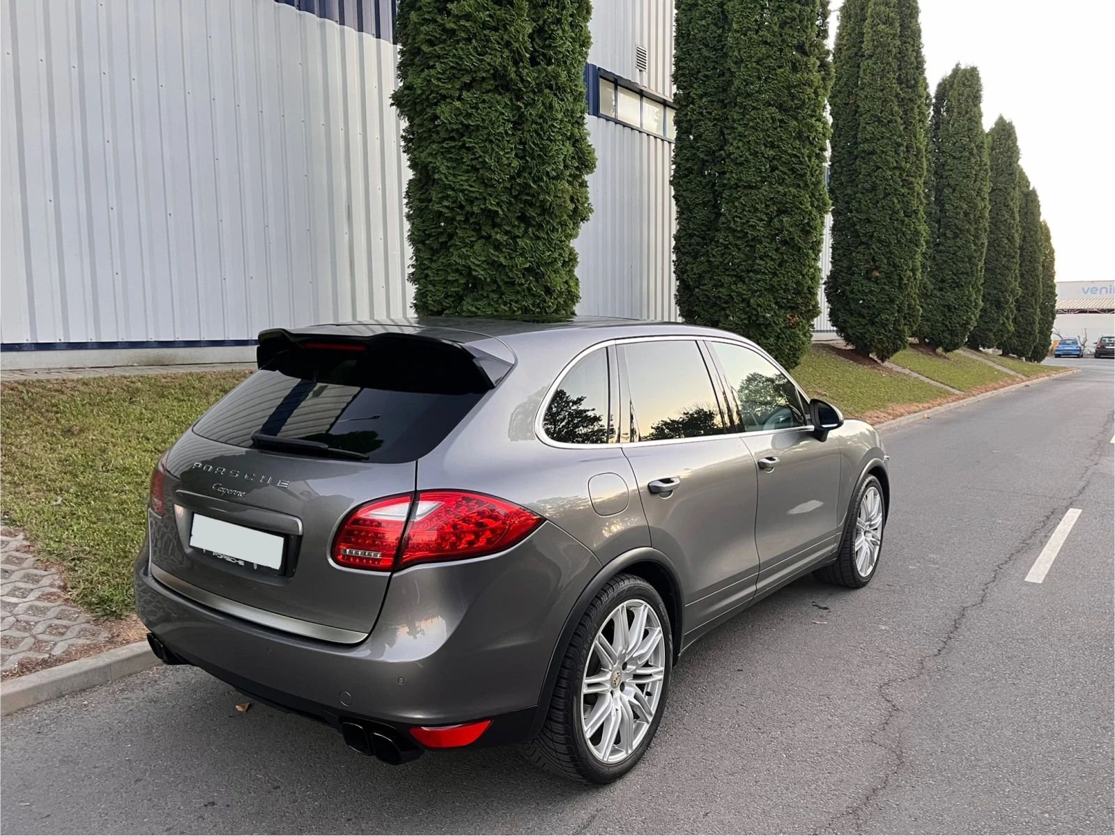 Porsche Cayenne, снимка 3 - Автомобили и джипове - 56429021