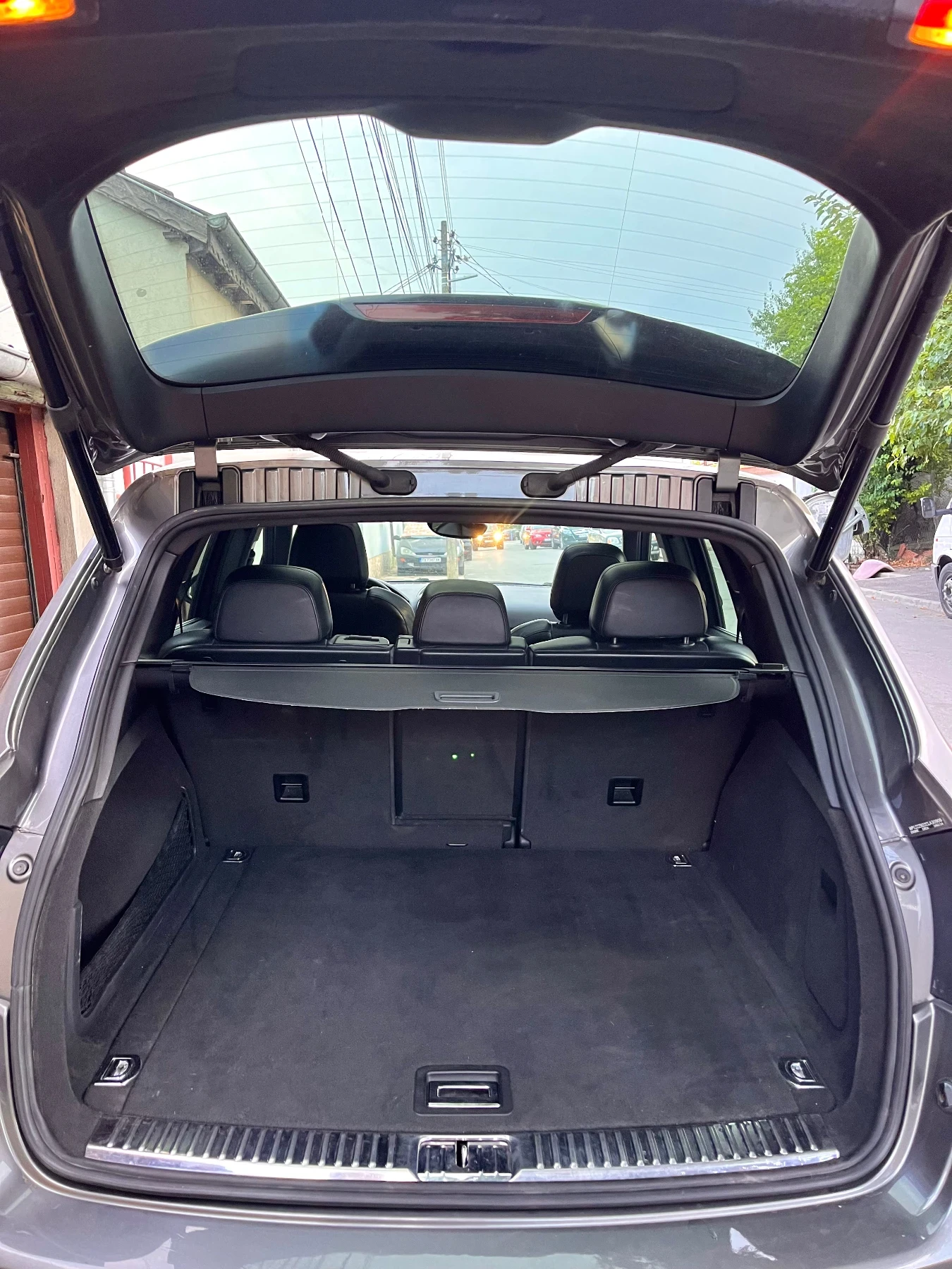 Porsche Cayenne, снимка 12 - Автомобили и джипове - 56429021