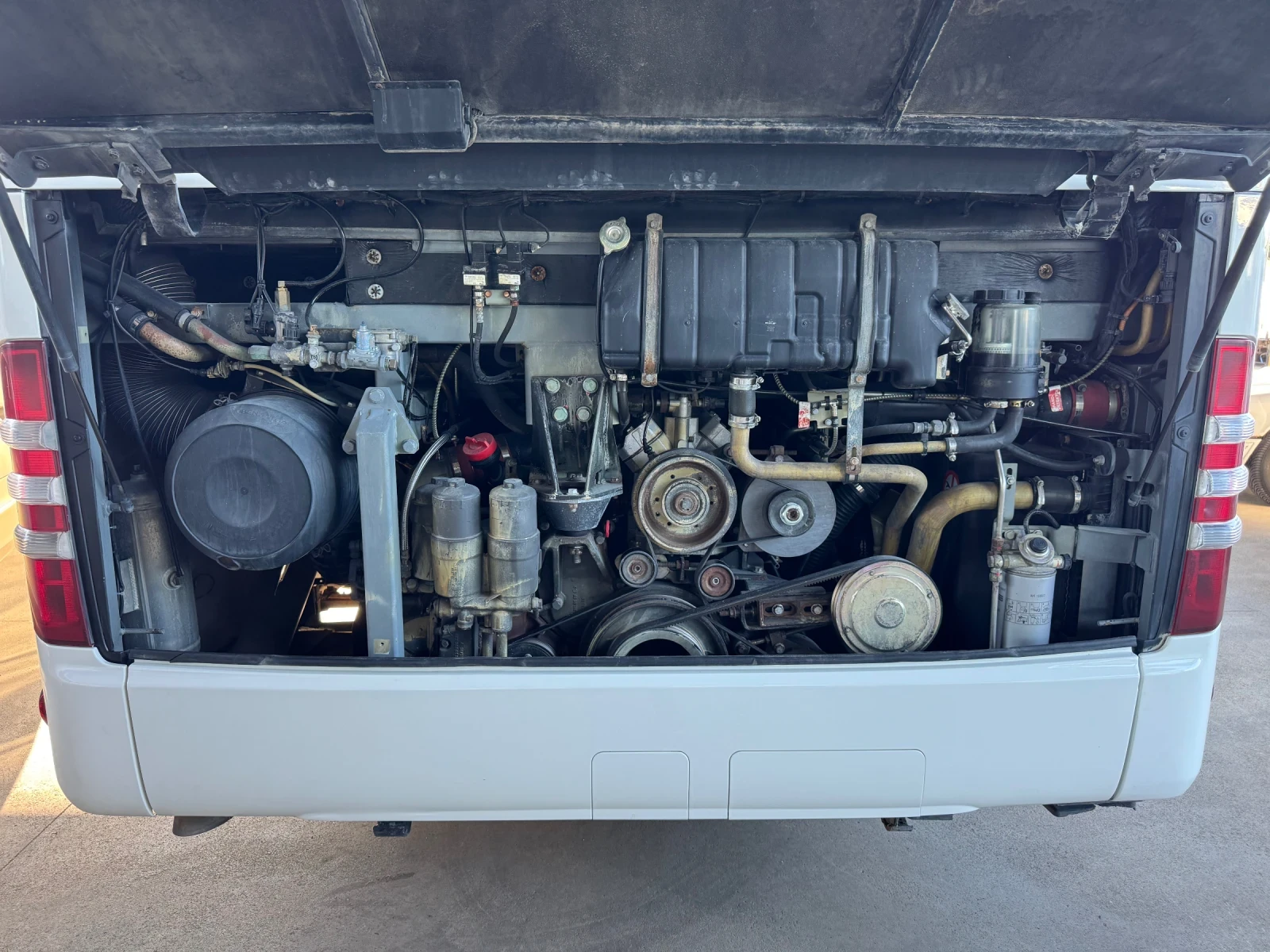 Mercedes-Benz Tourismo O 350 RHD 15RHD  | Mobile.bg   17