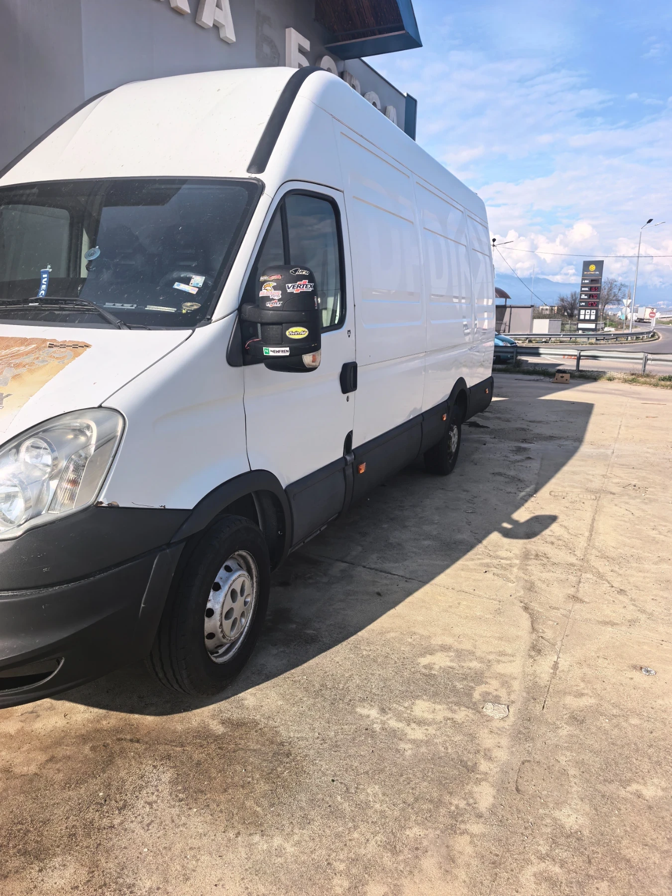 Iveco Daily, снимка 2 - Бусове и автобуси - 54043615