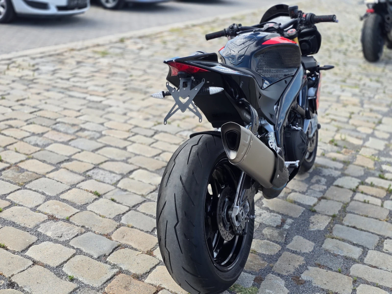 Aprilia Tuono V4 1100 2018 година - изображение 7