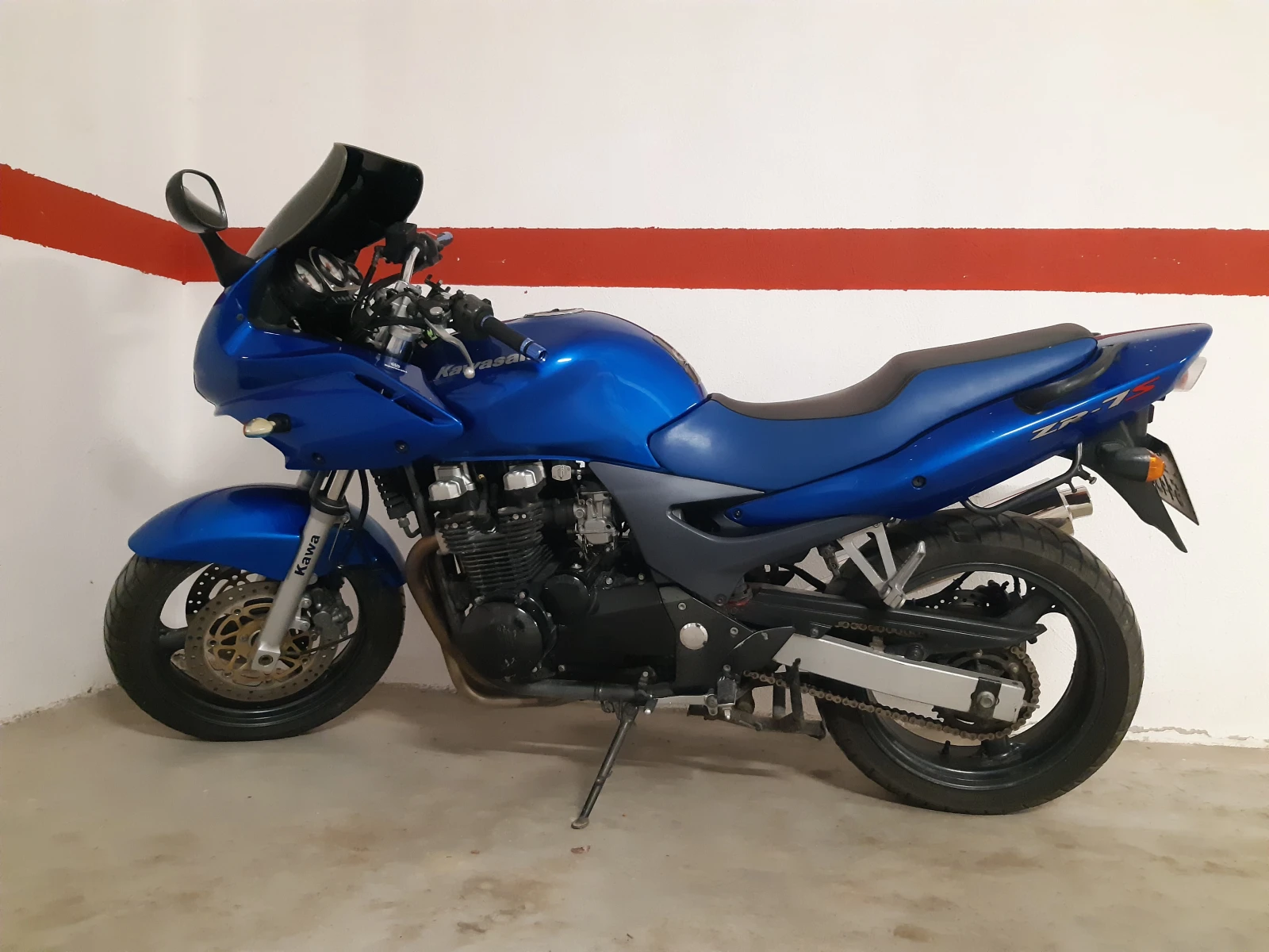 Kawasaki Zr 7S