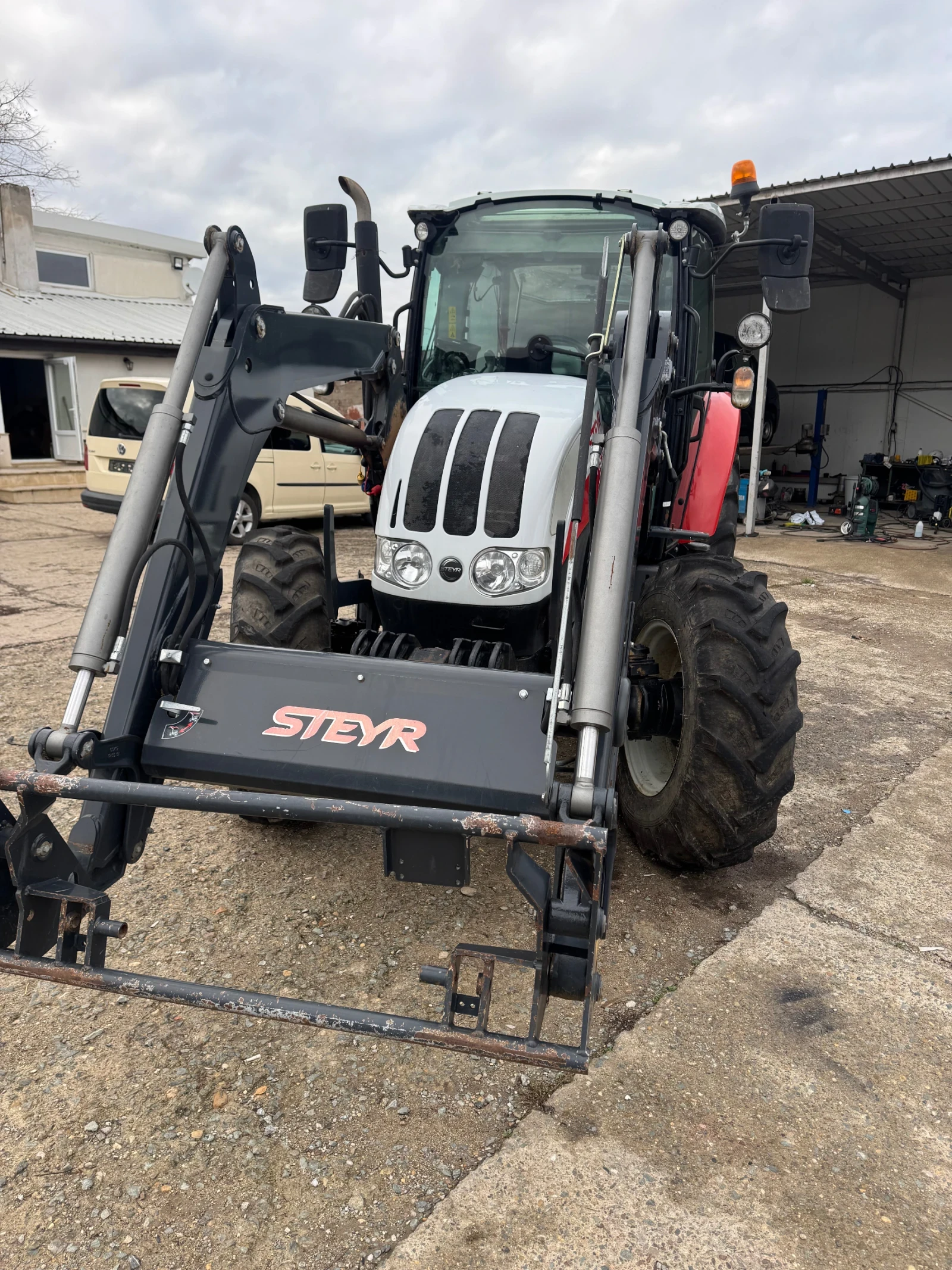 Трактор Steyr 4115 - изображение 3