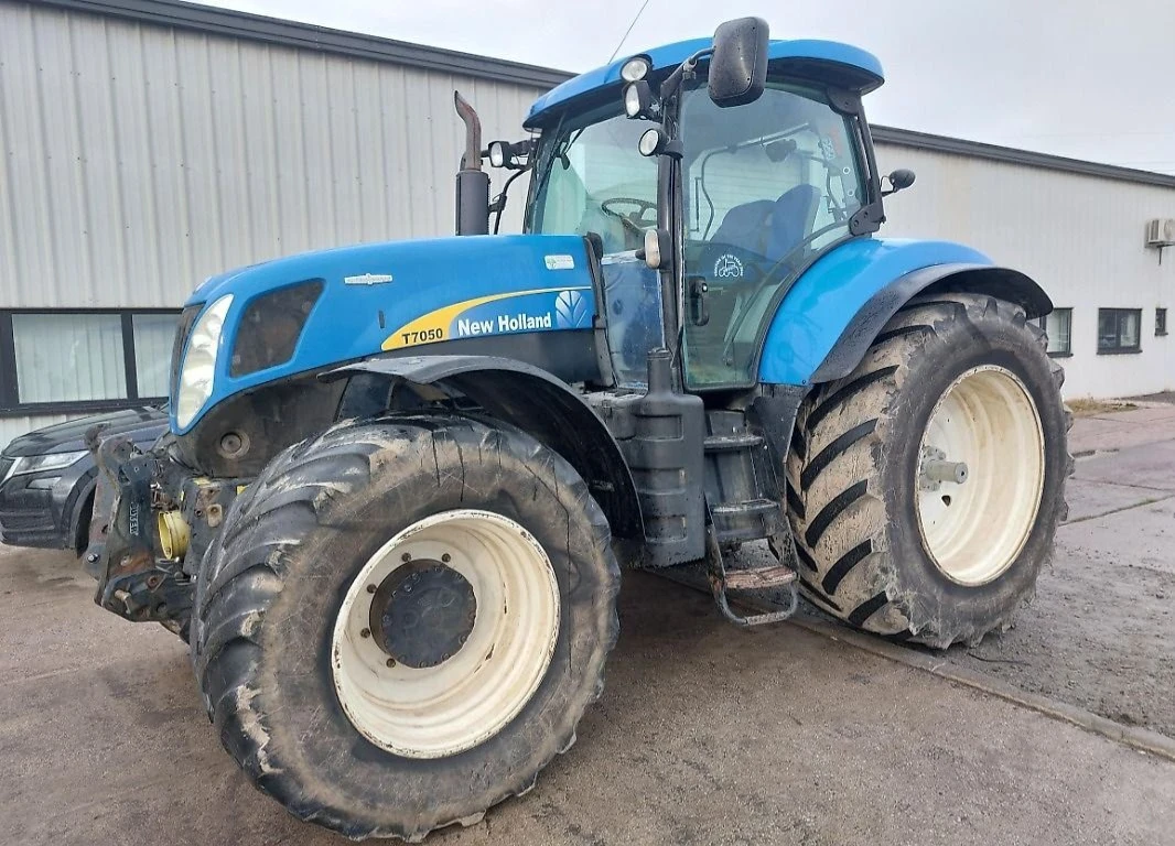 ������� New Holland � 70 50 | Mobile.bg � ����������� 1