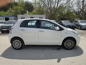 Toyota Yaris 1.0i 69к.с Климатроник Парктроник , снимка 8