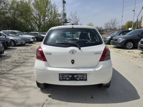 Toyota Yaris 1.0i 69к.с Климатроник Парктроник , снимка 6