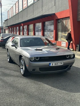Dodge Challenger SXT 3.6, снимка 1
