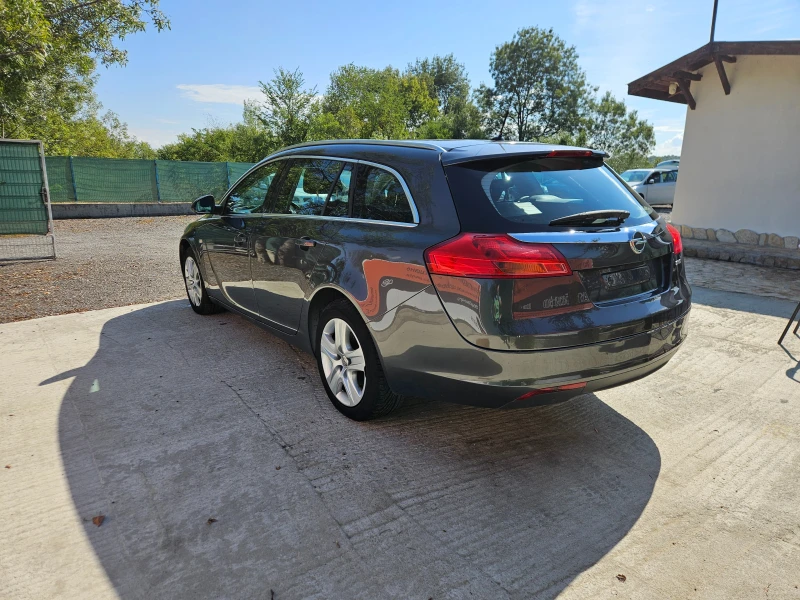 Opel Insignia 1.9CDTI 131к.с, снимка 4 - Автомобили и джипове - 47187992