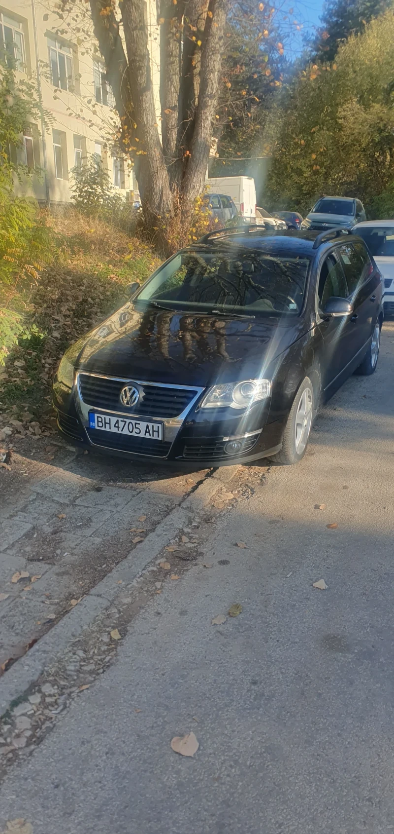 VW Passat, снимка 1 - Автомобили и джипове - 47937848