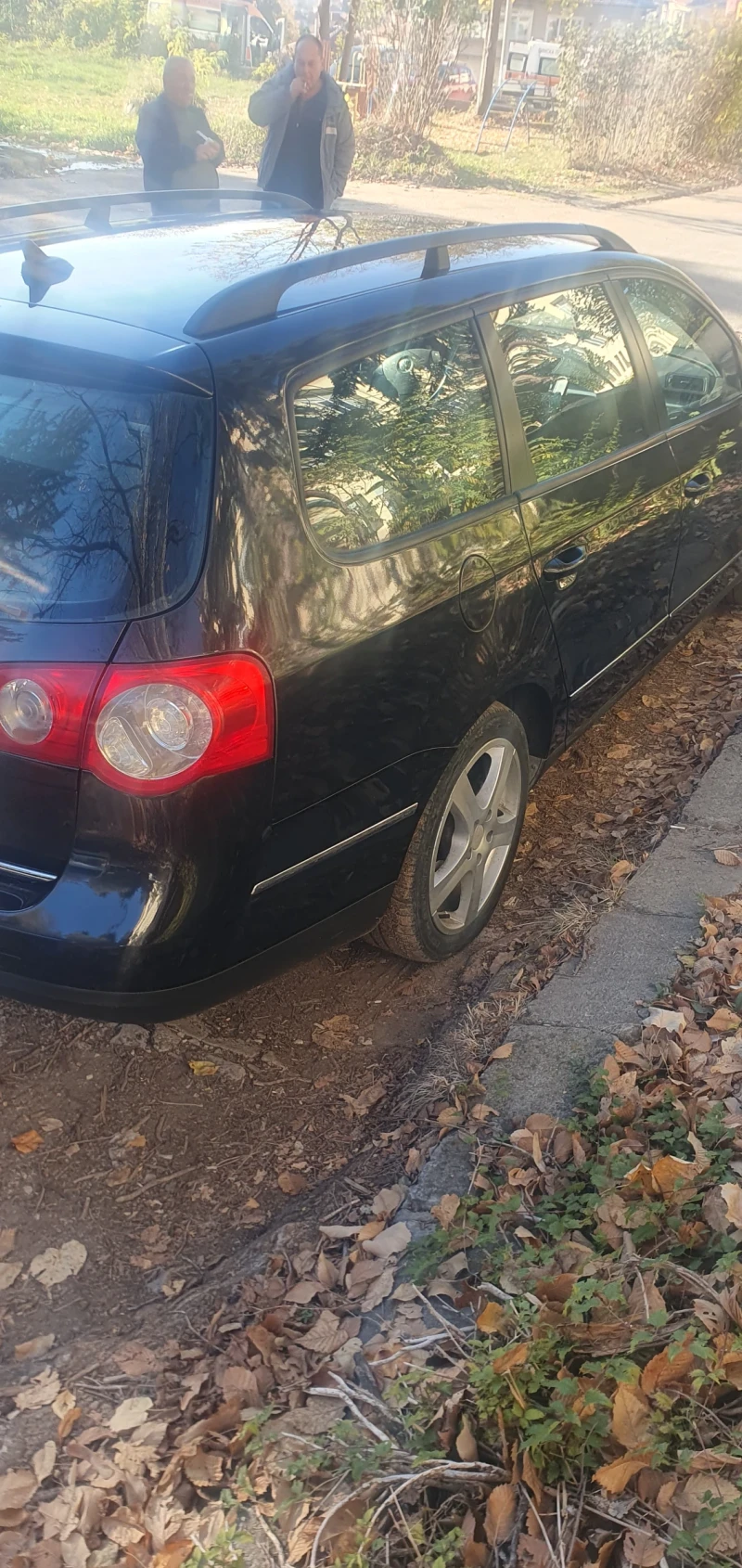 VW Passat, снимка 4 - Автомобили и джипове - 47937848