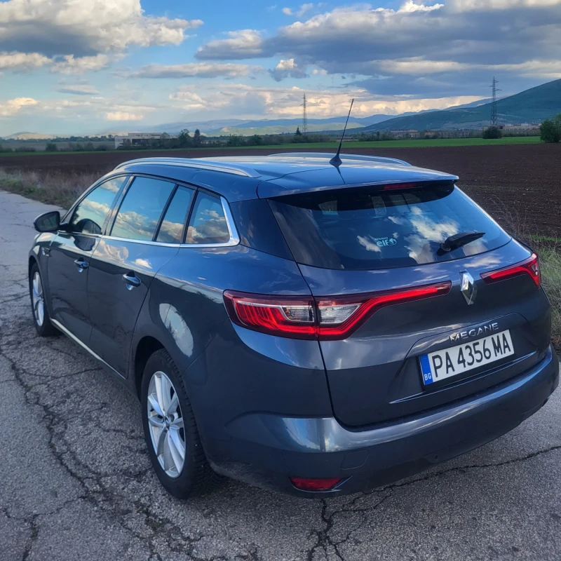 Renault Megane 1.5 dci, снимка 6 - Автомобили и джипове - 48475380