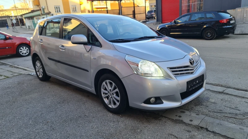 Toyota Verso 1.6 ГАЗ.ИНЖ. като нова, снимка 1 - Автомобили и джипове - 48600989