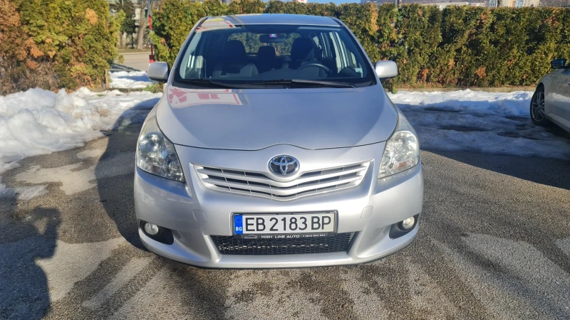 Toyota Verso 1.6 газ.инж., снимка 3 - Автомобили и джипове - 48600989