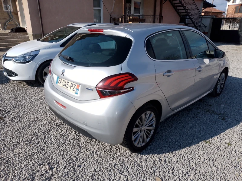 Peugeot 208 1, 6-EURO6-FACE, снимка 4 - Автомобили и джипове - 48982979